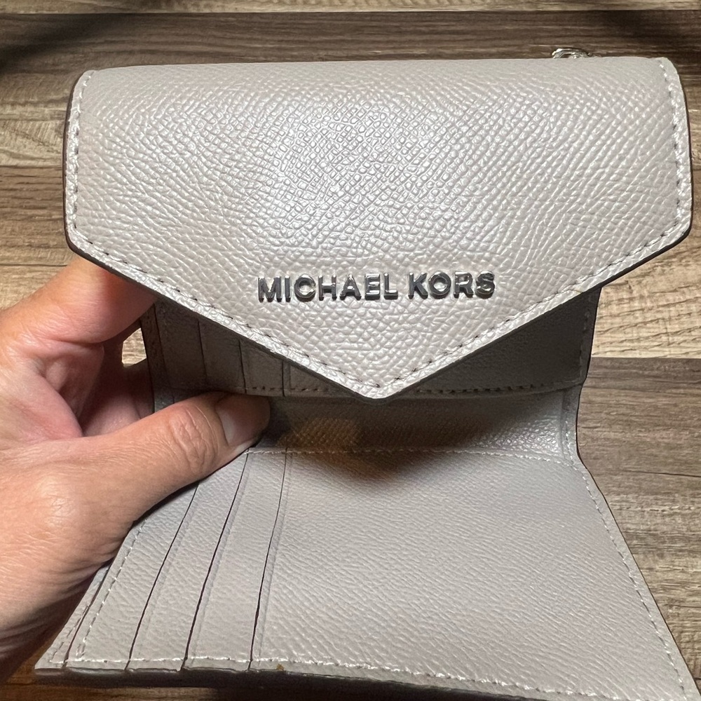 Michael Kors Grey Trifold Wallet - Picture 7 of 10